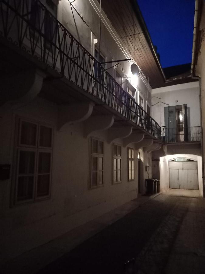 Appartamento Via Tokaj Vendégház Sátoraljaújhely Esterno foto